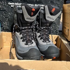 Columbia Men's Omni-Heat Thermal Electric Boots Black and Gray Size 9 NWT